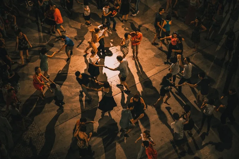 Salsa, Bachata & Social